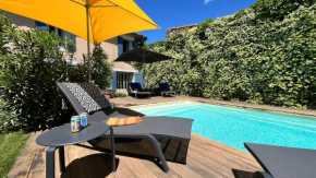 Chambres B&B dans Authentique Mas de Village avec Piscine